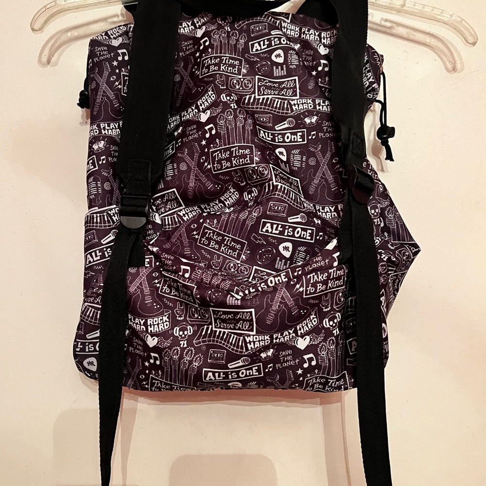 Hard Rock Cafe Black & White Backpack Iconic Sayings EUC - Picture 4 of 13
